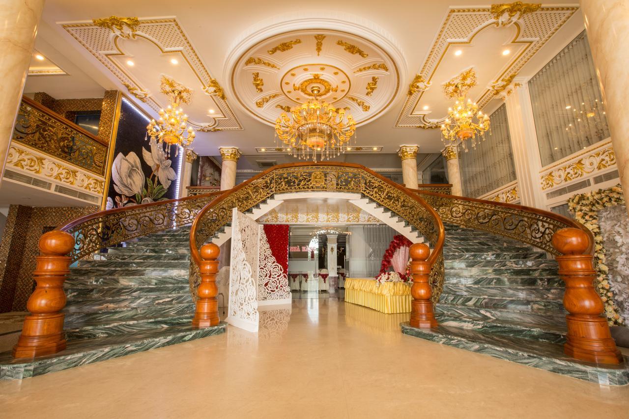Anh Nguyet Hotel Cà Mau Eksteriør bilde